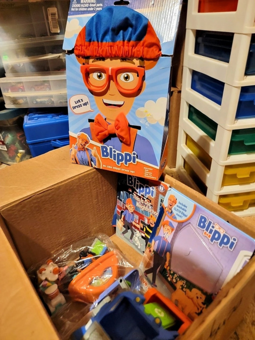 Blippi Dress Up Set NWT ,toys,book